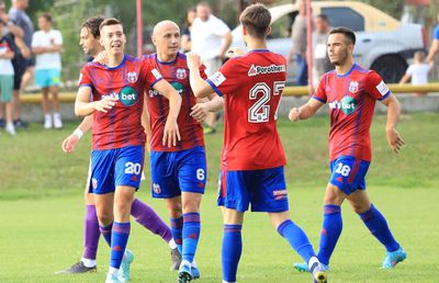 Agitație în birourile Stelei: se lucrează fără oprire la asocierea cu o societate pe acțiuni, în vederea promovării în Liga 1!