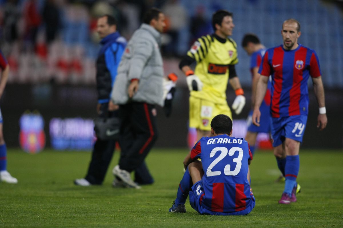 FCSB - Dinamo în Ghencea » O umilință istorică și 50 de imagini de colecție