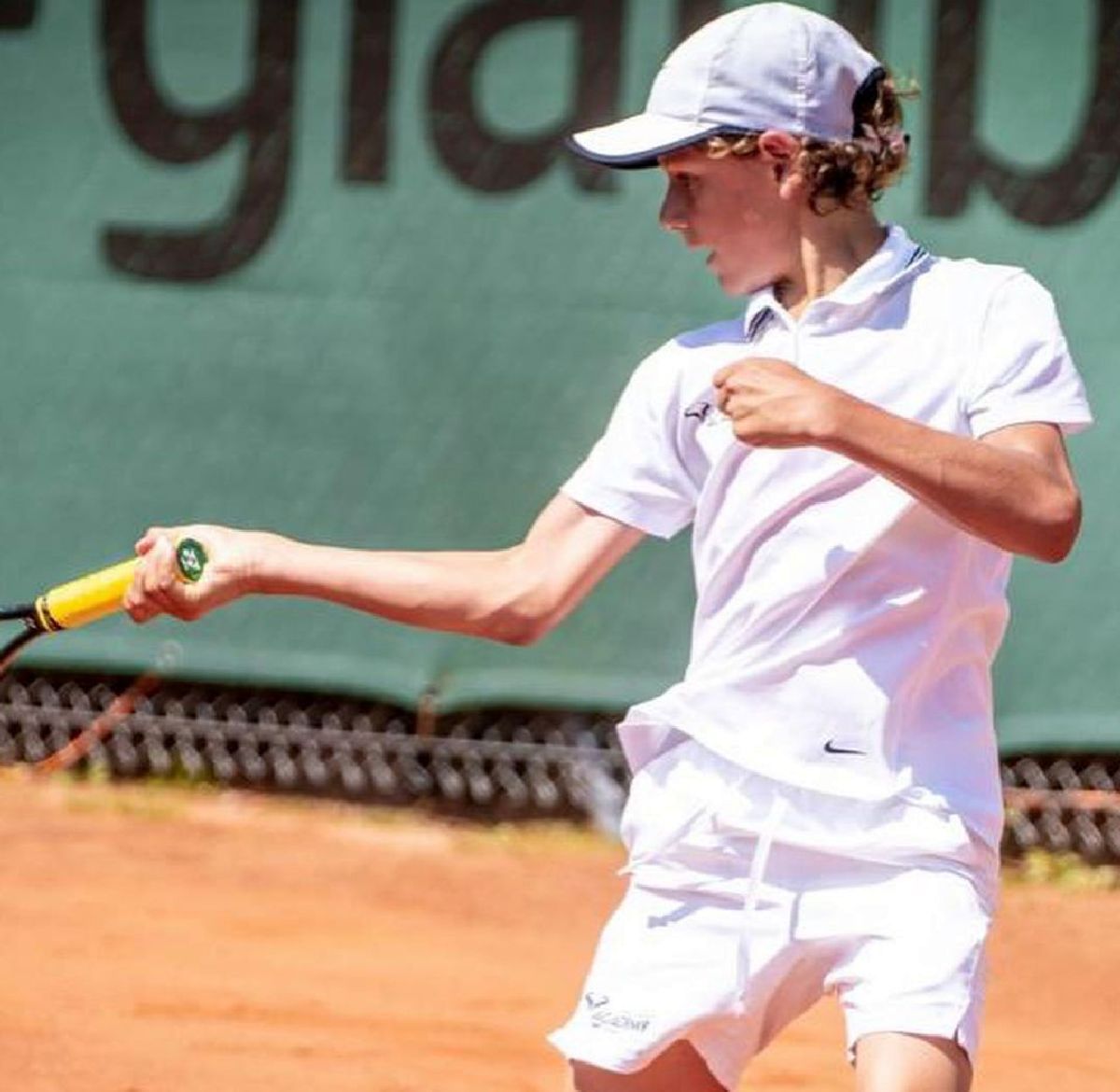 Românul care a jucat la Wimbledon studiază la academia lui Nadal și are un singur vis » Interviu amplu: „Aici, școala e bazată mai mult pe logică. La noi, doar pe memorare” + cum l-a dezamăgit România