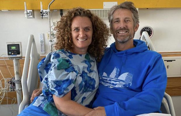 Vești bune de la Edwin Van der Sar: a ieșit de la terapie intensivă și a publicat o primă poză