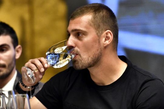 Erik Lincar (44 de ani), antrenorul nou-instalat al Chiajnei, a ajuns într-un conflict cu „veteranul” lotului, Gabriel Tamaș (39 de ani).