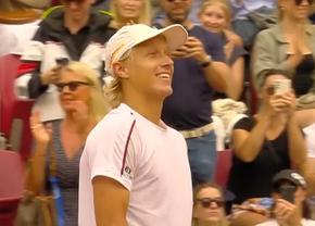 Leo Borg, fiul legendarului Bjorn Borg, a câștigat primul meci în circuitul ATP: „Calcă pe urmele tatălui?”