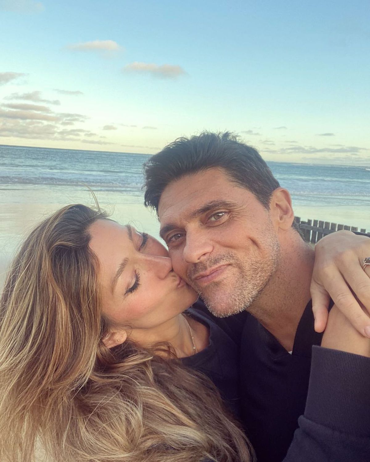 Mark Philippoussis e căsătorit cu o românca Silvana Lovin. Foto: Instagram