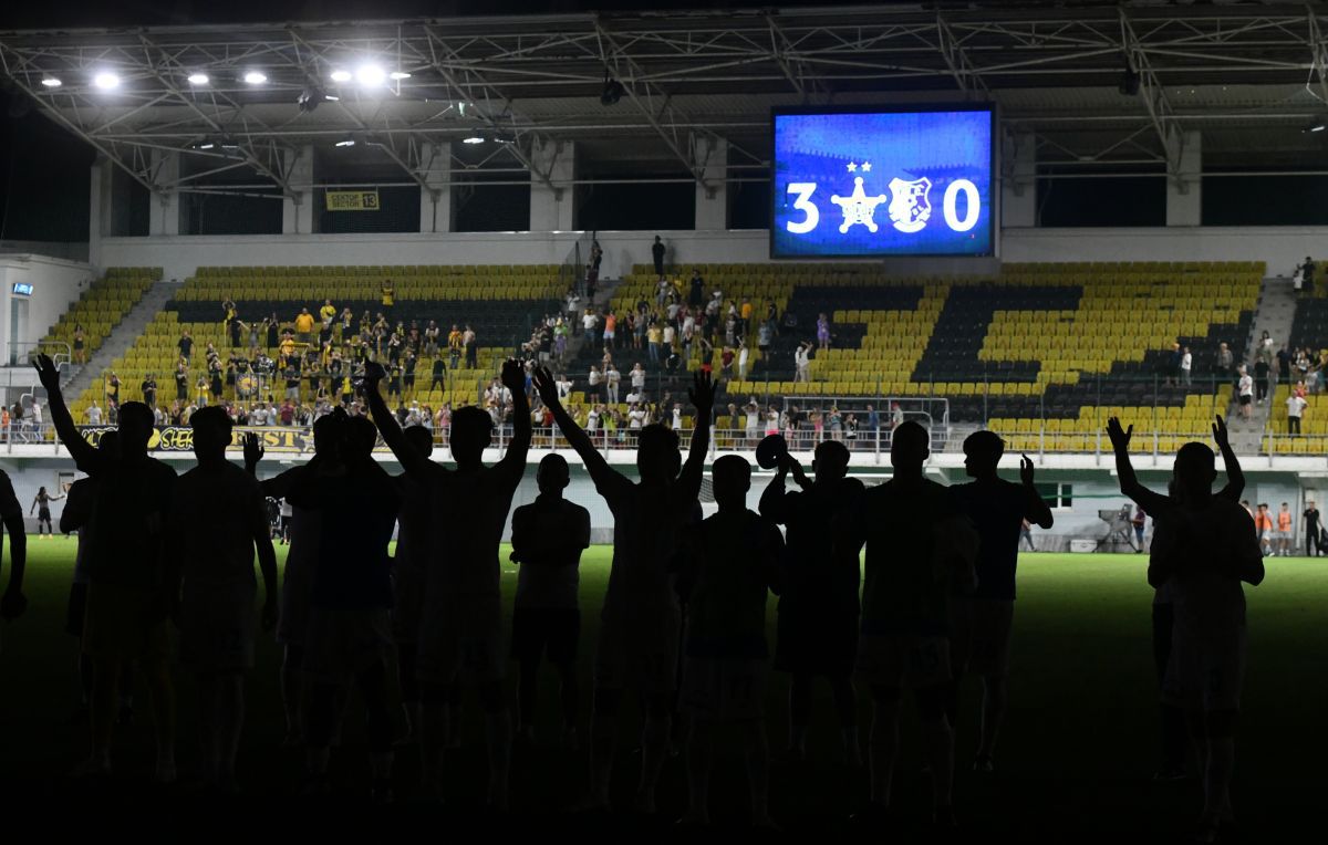 Gol halucinant încasat de Farul la Tiraspol: patru jucători se uitau ca la teatru la marcator!