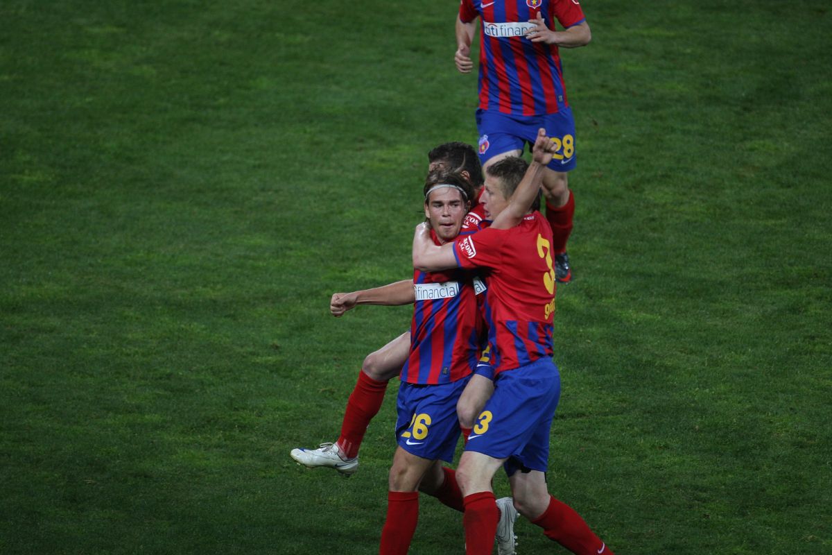 FCSB - Dinamo în Ghencea » O umilință istorică și 50 de imagini de colecție