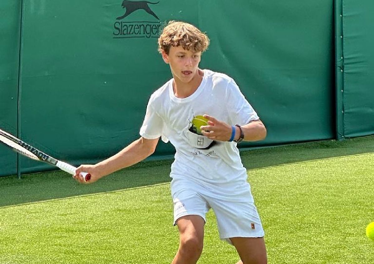 Românul care a jucat la Wimbledon studiază la academia lui Nadal și are un singur vis » Interviu amplu: „Aici, școala e bazată mai mult pe logică. La noi, doar pe memorare” + cum l-a dezamăgit România