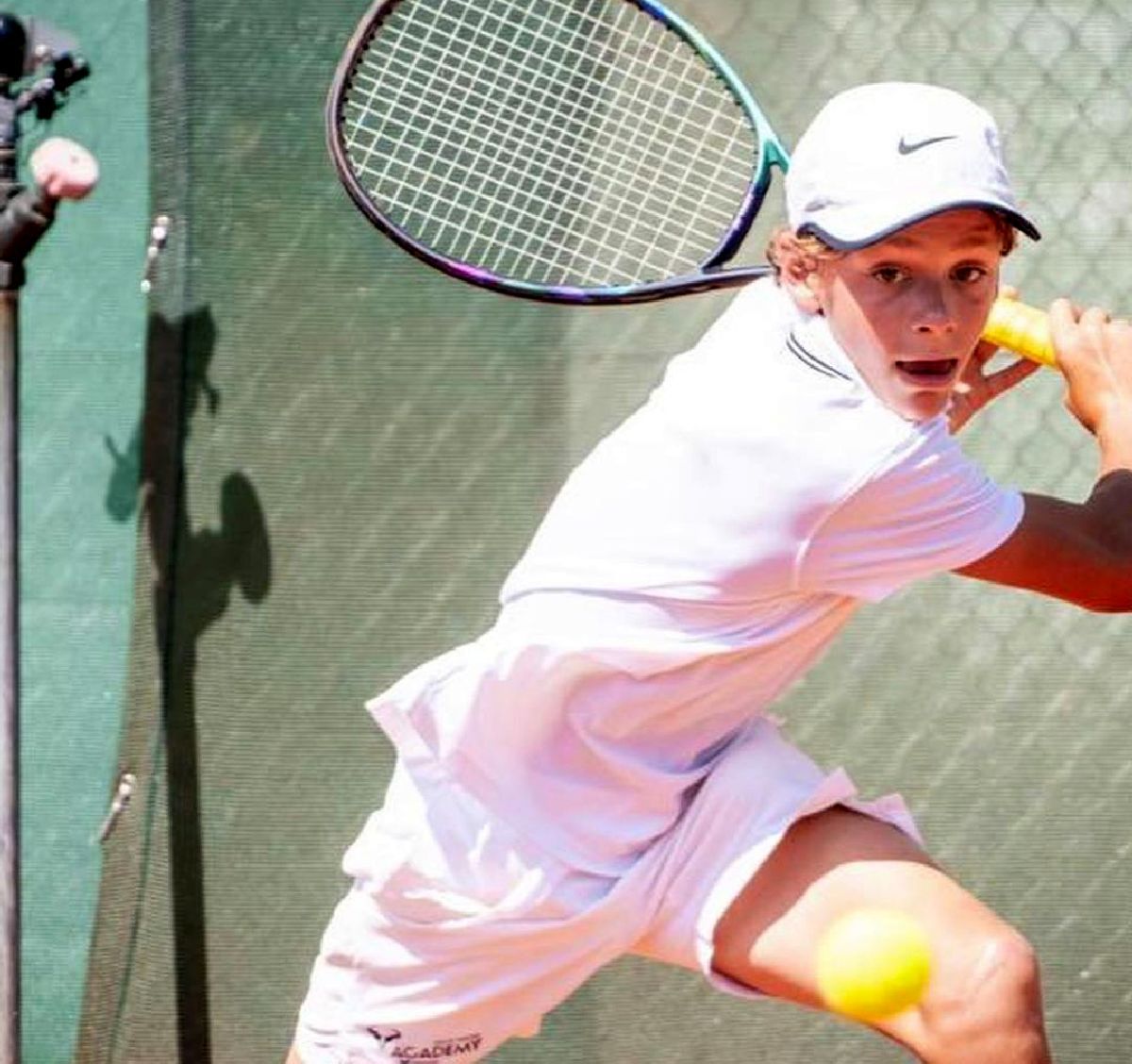 Românul care a jucat la Wimbledon studiază la academia lui Nadal și are un singur vis » Interviu amplu: „Aici, școala e bazată mai mult pe logică. La noi, doar pe memorare” + cum l-a dezamăgit România