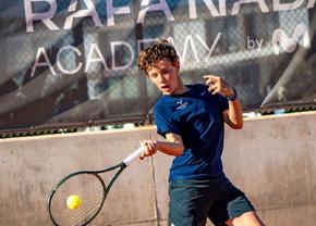 Românul care a jucat la Wimbledon studiază la academia lui Nadal și are un singur vis » Interviu amplu: „Aici, școala e bazată mai mult pe logică. La noi, doar pe memorare” + cum l-a dezamăgit România