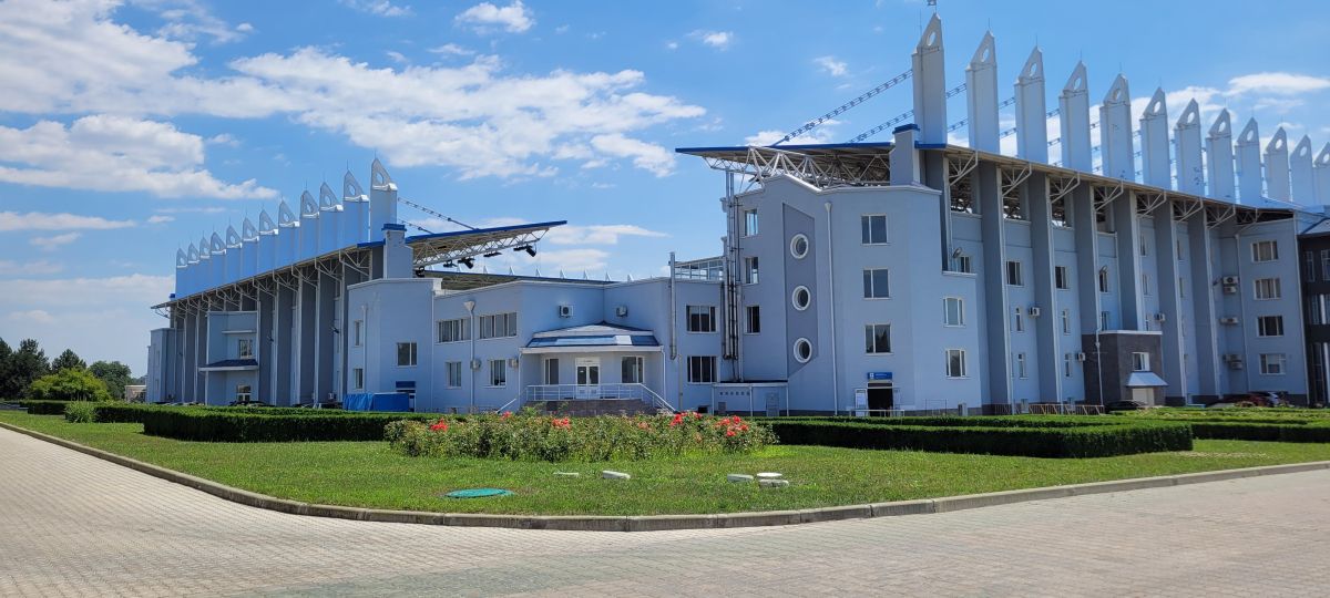 Bază de 5 stele admirată de Hagi și amintiri cu Borcea „spartanul”: „A auzit că sticla de cognac costă 100 de euro, a comandat o ladă!”