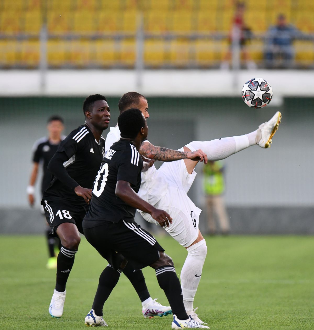 Sheriff - Farul 3-0 (3-1 la general) » „Regele” Hagi, răpus peste Prut. Rămânem fără echipă în Champions League