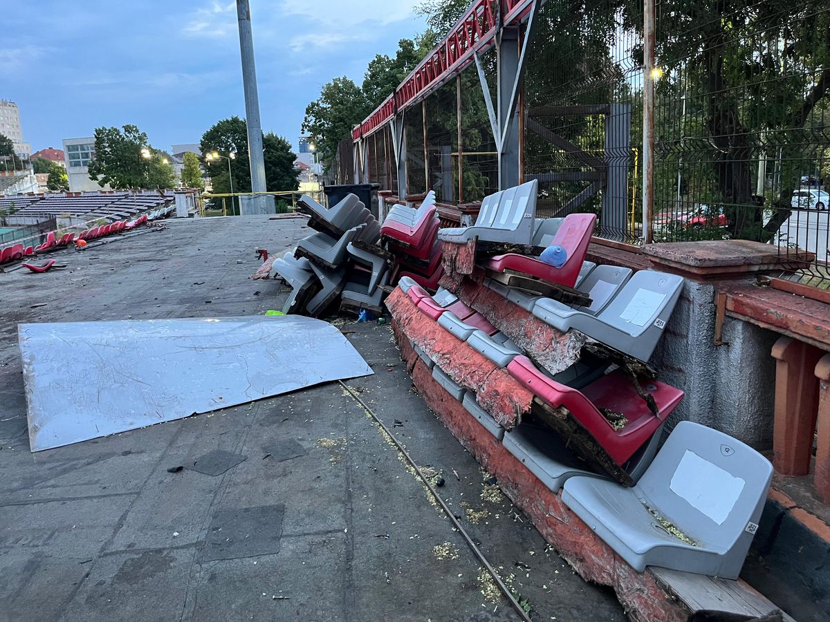 Stadion Dinamo - machetă și imagini de la demolarea actualei arene