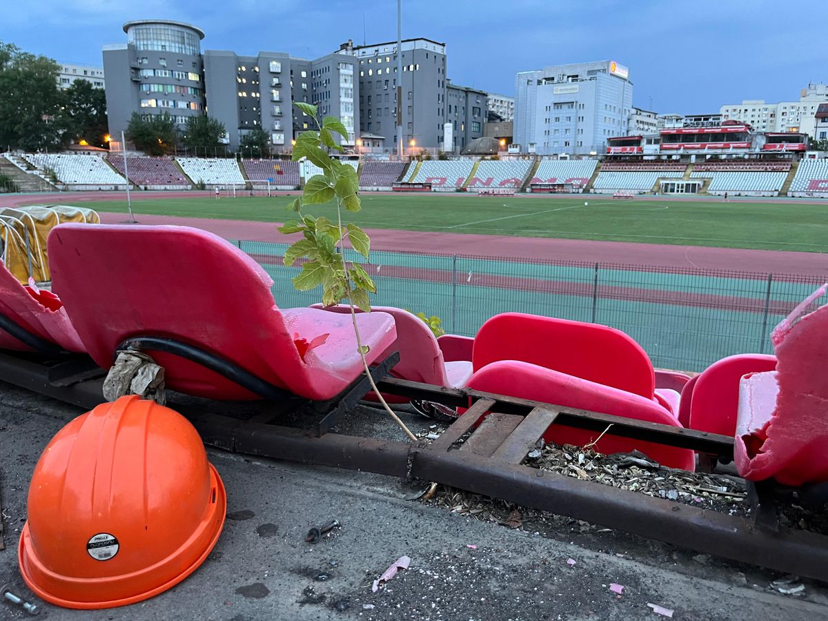 Începe DEZMEMBRAREA stadionului Dinamo » Imagini uluitoare: arena „câinilor” se transformă într-o adevărată ruină