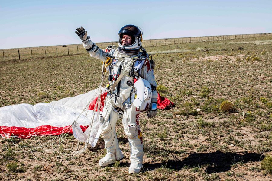 Nu un stop cardiac a fost cauza morții lui Felix Baumgartner! » Expertiza tehnică dezvăluie detalii incredibile