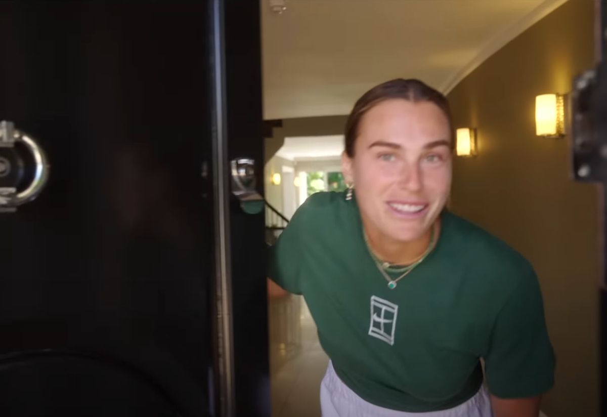 Turul casei cu Aryna Sabalenka » Liderul mondial s-a apucat de vlogging și a prezentat locuința unde a stat la Wimbledon! Haos cu staff-ul