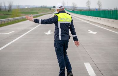 Guvernul propune modificarea legii! Ce vor păți șoferii care nu achită amenzile contravenționale în termen de 90 de zile
