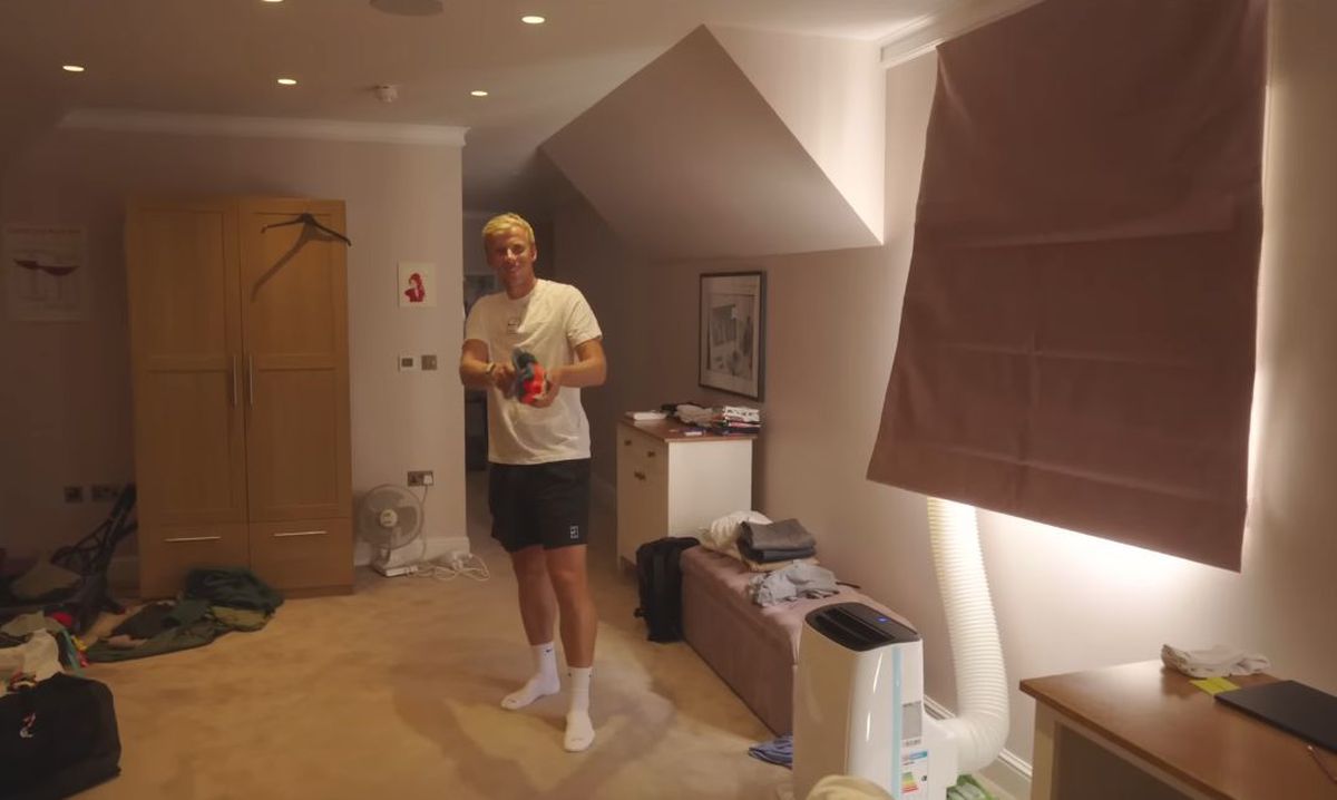 Turul casei cu Aryna Sabalenka » Liderul mondial s-a apucat de vlogging și a prezentat locuința unde a stat la Wimbledon! Haos cu staff-ul