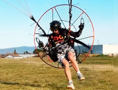 Felix Baumgartner n-ar fi murit din cauza impactului cu solul: prima ipoteză a anchetatorilor și imagini de la locul tragediei