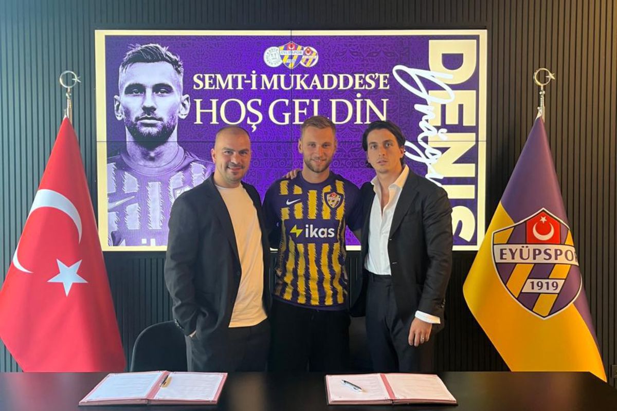 Denis Drăguș, prezentat la Eyupspor