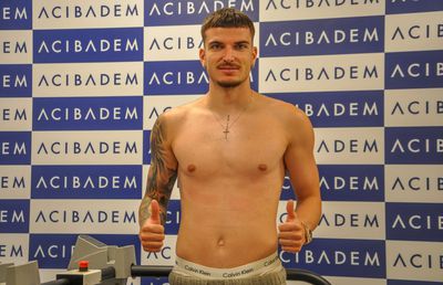 Valentin Mihăilă a schimbat oficial campionatul