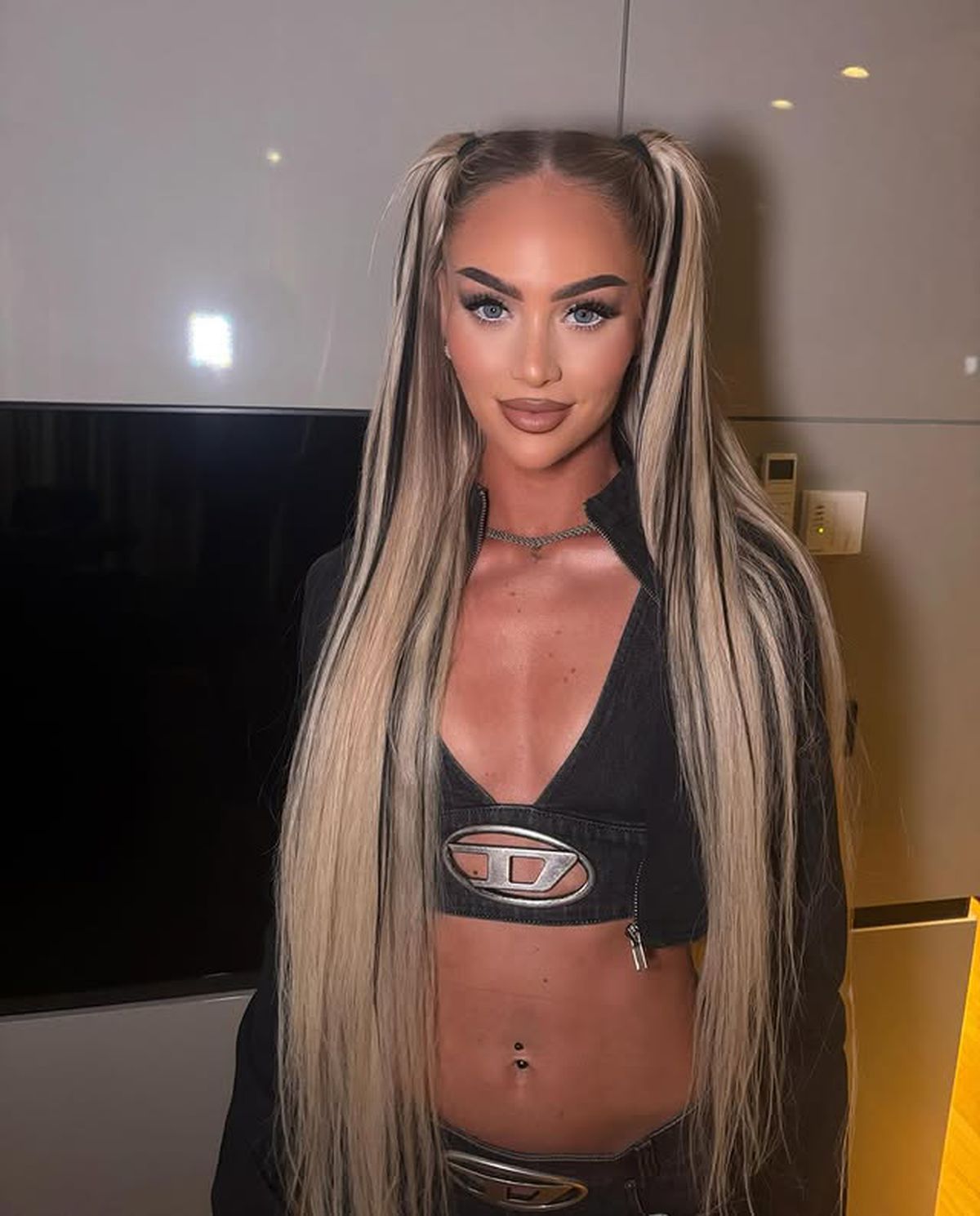 „Cea mai sexy fotbalistă” a pus punct relației cu vedeta din Serie A, după ce s-a plâns recent că are un salariu mai mic