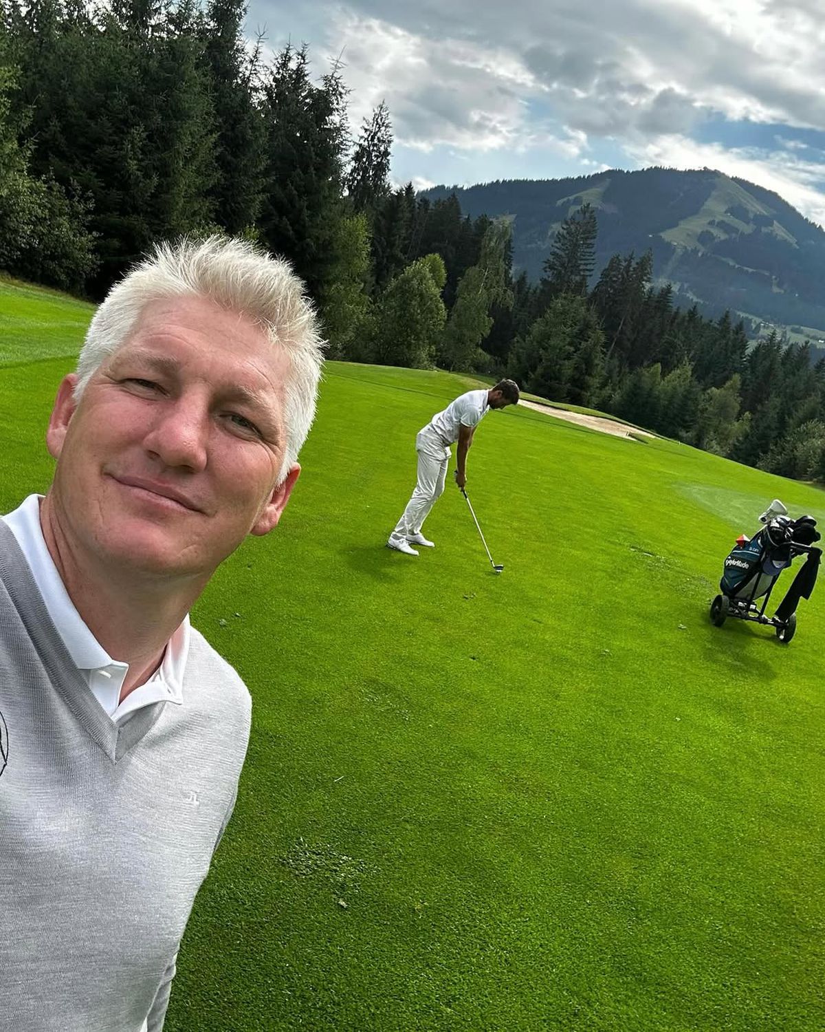 A lăsat-o pe Ana și s-a mutat cu o bulgăroaică în Mallorca » Ferma ca în telenovele care ascunde secretele infidelității