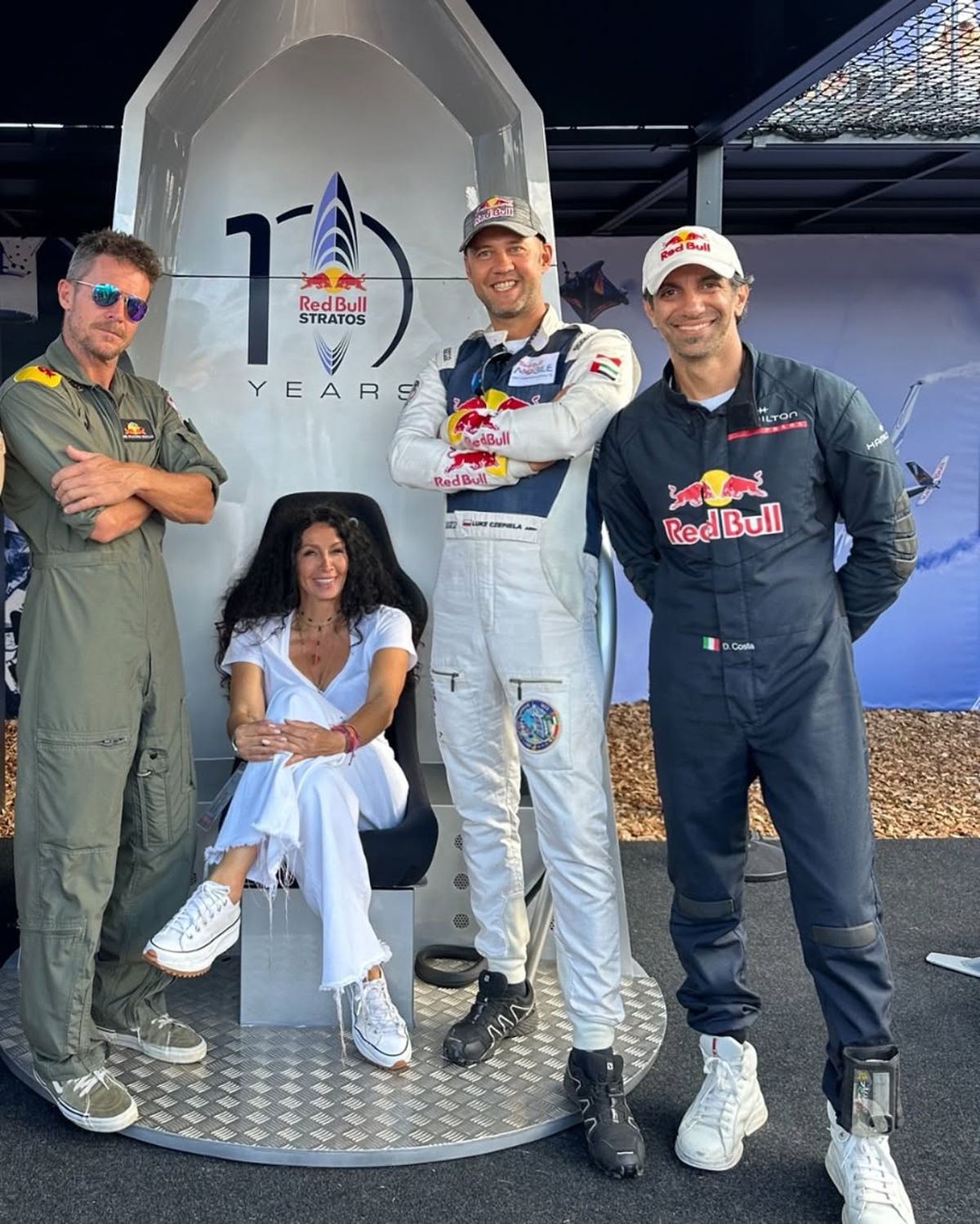 Felix Baumgartner n-ar fi murit din cauza impactului cu solul: prima ipoteză a anchetatorilor și imagini de la locul tragediei