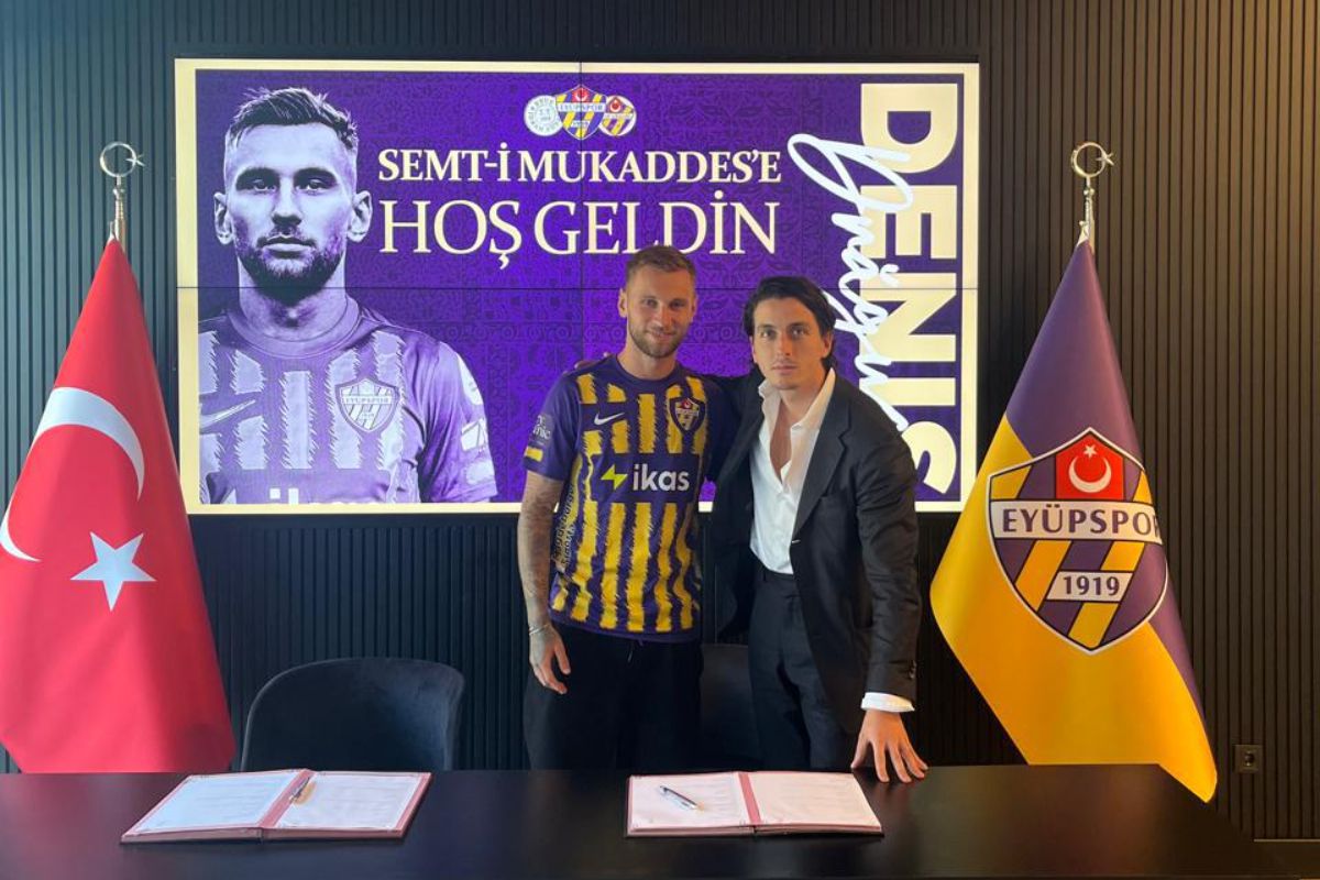 Denis Drăguș, prezentat la Eyupspor