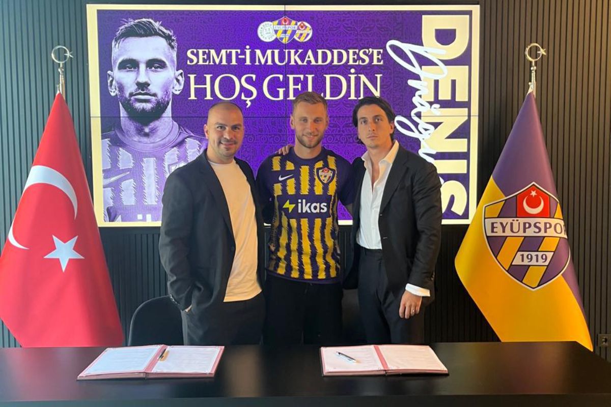 Denis Drăguș, prezentat la Eyupspor