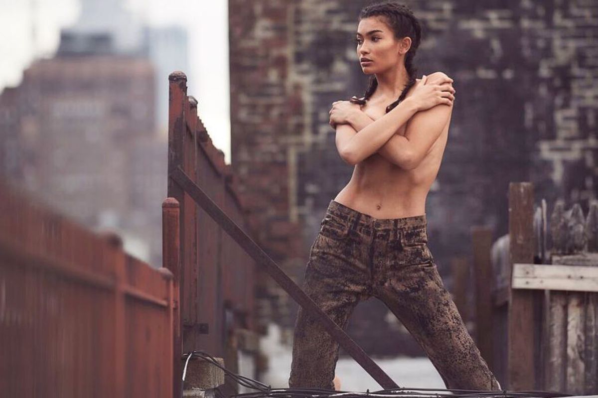 FOTO Combinația perfectă » Kelly Gale nu lasă nicio zi să treacă fără să facă mișcare: imagini HOT