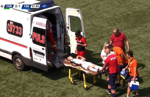 VIDEO + FOTO // Chiajna - Farul, întrerupt 7 minute după ce un jucător s-a prăbușit pe teren! EXCLUSIV Ce diagnostic i-au pus medicii