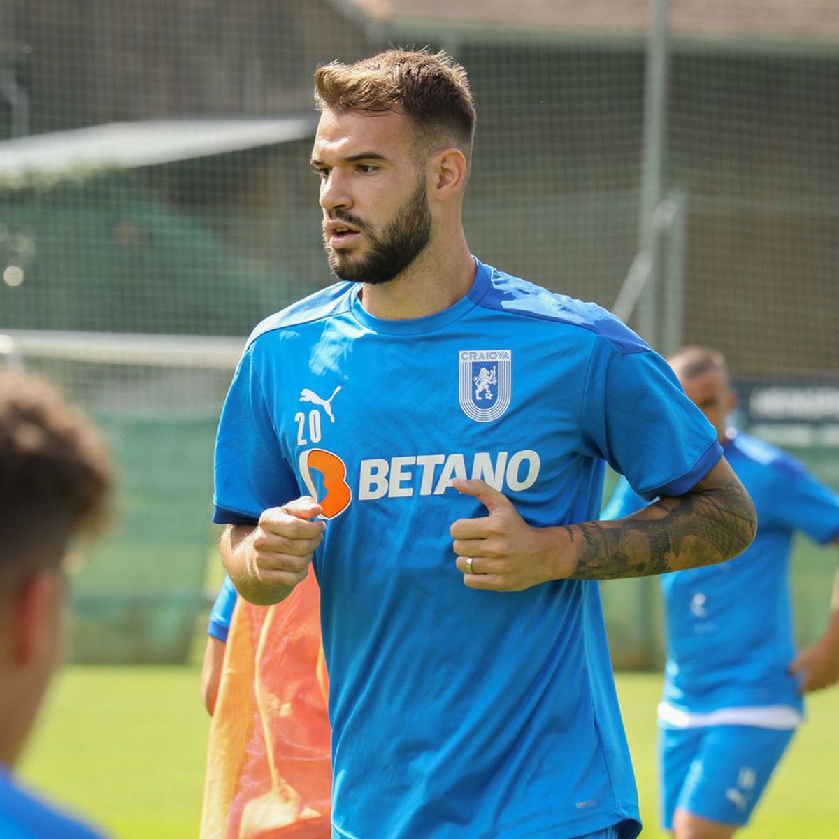 BURSA TRANSFERURILOR ÎN LIGA 1. Toate mutările verii » Dinamo a transferat un portar spaniol de 36 de ani