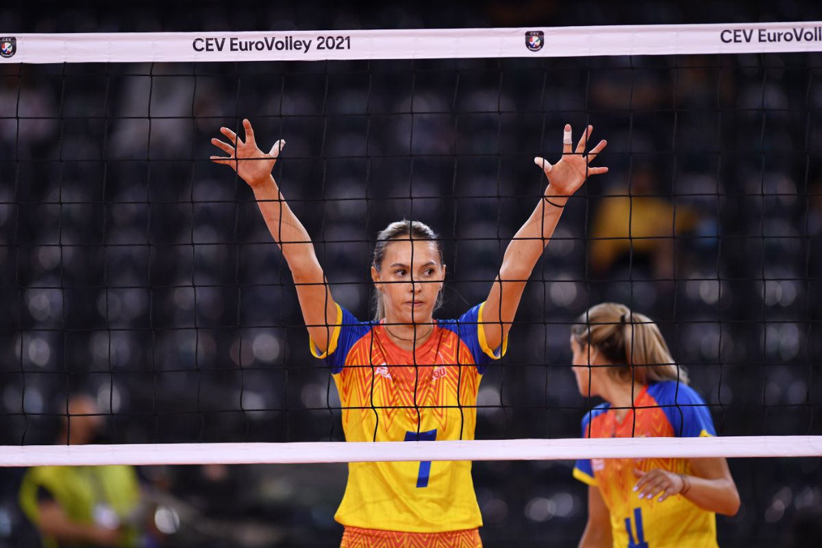 România a pierdut primul meci de la Campionatul European de volei feminin! Ce șanse au „tricolorele” la calificarea în „optimi”