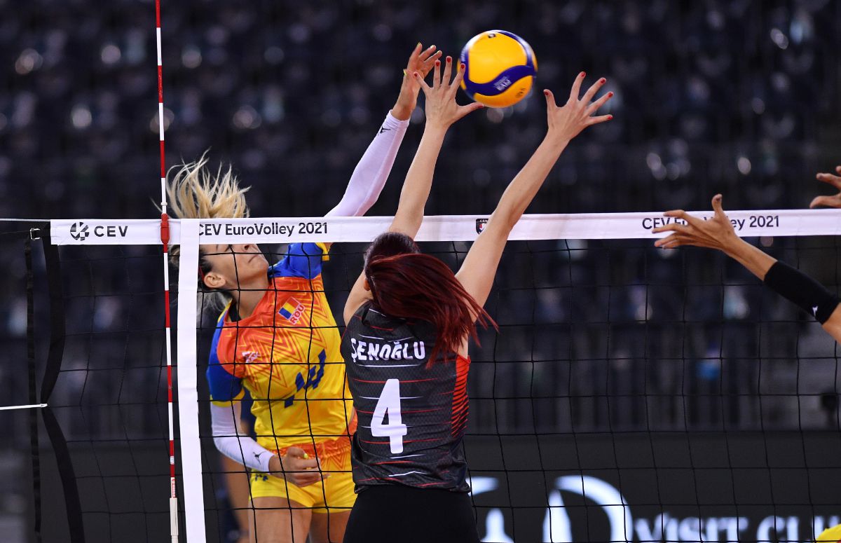 România a pierdut primul meci de la Campionatul European de volei feminin! Ce șanse au „tricolorele” la calificarea în „optimi”