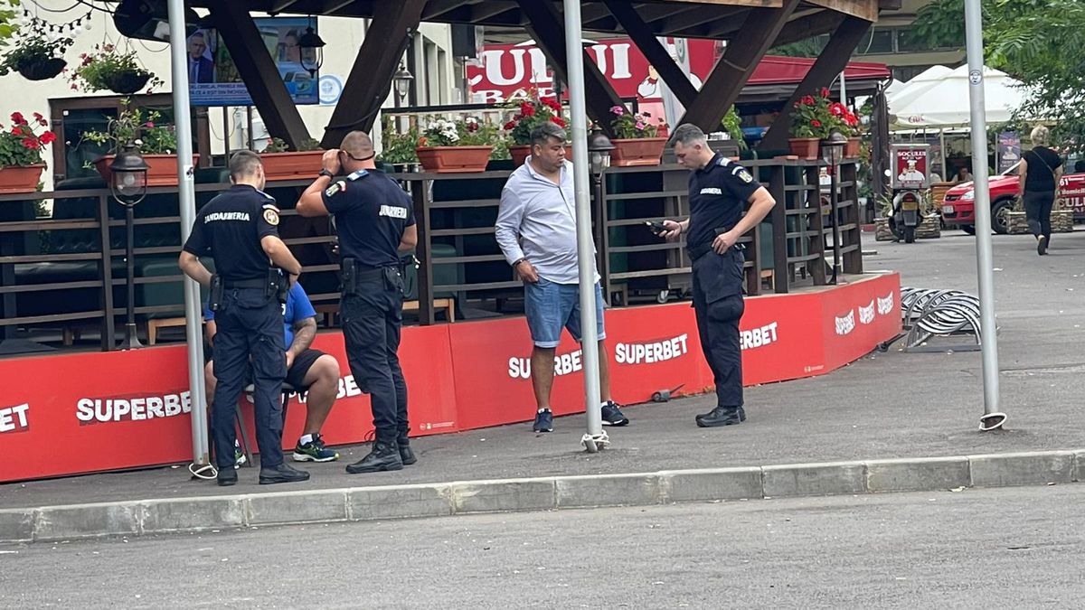 Coadă bilete înainte de FCSB - Viking