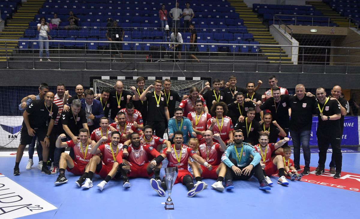 Dinamo e Supercampioana României! „Dulăii” au câștigat categoric duelul cu Steaua