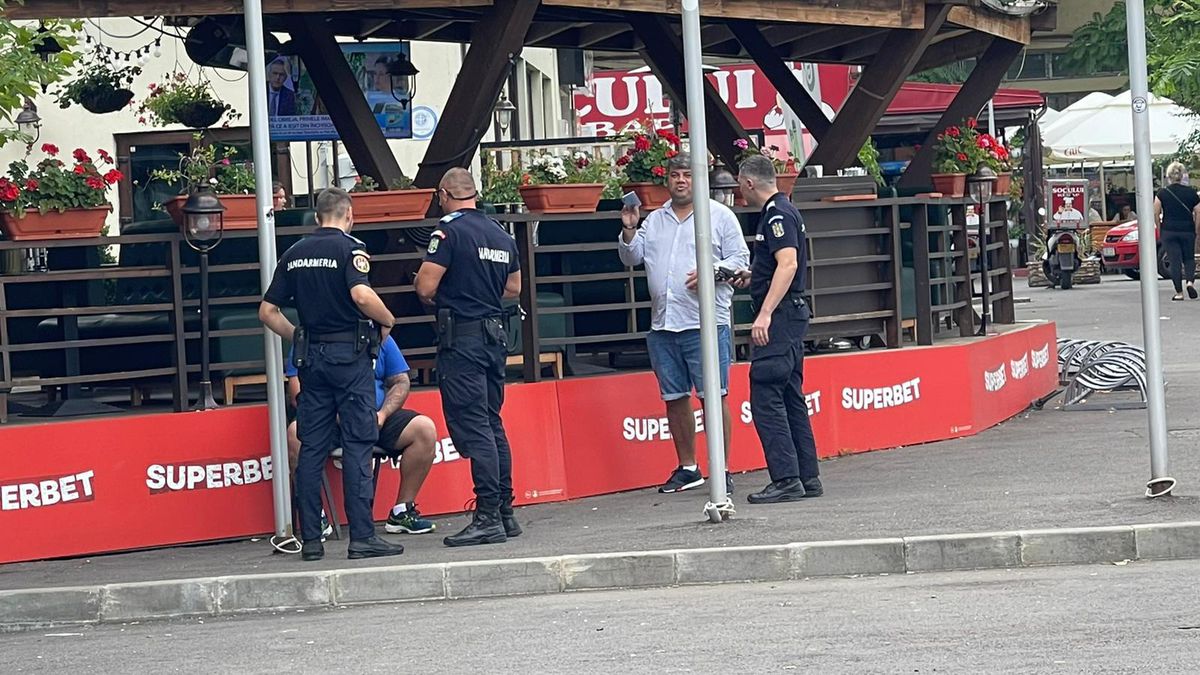 Coadă bilete înainte de FCSB - Viking