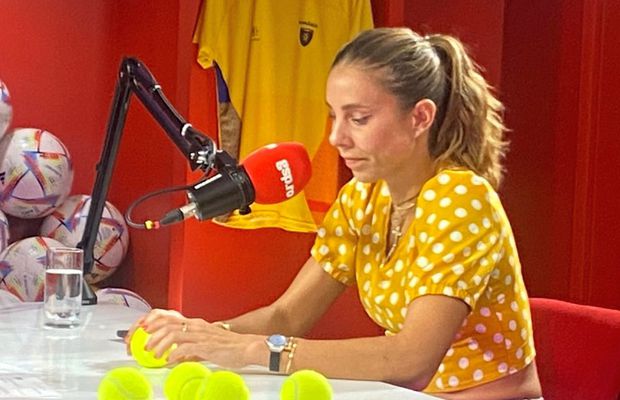 Dezvăluiri incredibile ale Mihaelei Buzărnescu, la „Profu' de Sport” » UMILITĂ de Steaua și Dinamo: „Mi-au tăiat contractul după accidentare! Nu confundați cu FCSB, ei chiar m-au ajutat!”