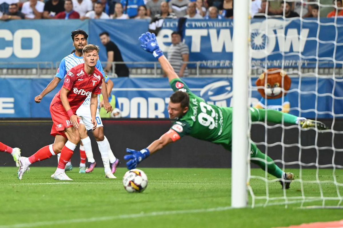 Merge și fără Mitriță » Craiova o răpune pe UTA și e noul lider al Superligii! Clasamentul