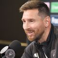 Lionel Messi, în timpul conferinței în care a atacat PSG-ul // Foto: Imago