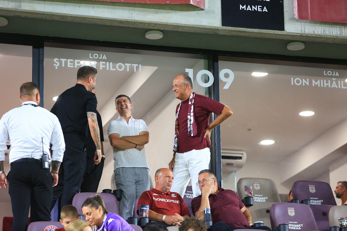 Dan Șucu a râs de Adrian Mutu! » Scenele surprinse la „oficiala” din Giulești, chiar înainte de Rapid - Dinamo