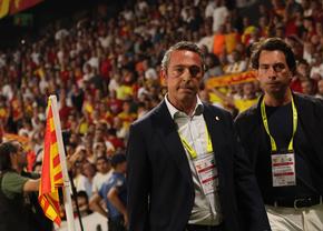 Scandal imens la meciul lui Mourinho din Turcia » Președintele lui Fenerbahce a fost atacat de un oficial al echipei adverse
