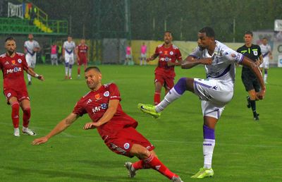 FC Argeș - Oțelul Galați 2-0 » Plouă, plouă, Argeșul dă două! Nou-promovata câștigă la pas și urcă până pe 9 în Superligă