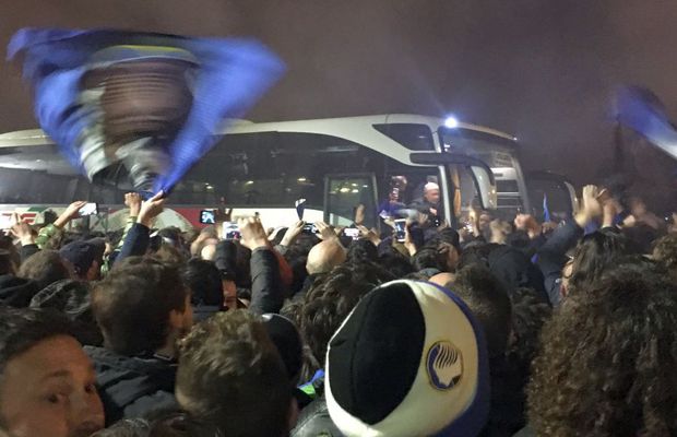 DINAMO ZAGREB - ATALANTA 4-0 // Autobuzele fanilor italieni, ținute pe loc dintr-un motiv unic » Au ratat un moment istoric pentru formația lor