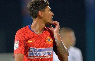FCSB. Gabi Balint, deranjat de Florinel Coman și Moruțan: „Nu câștigă niciun duel! Se pupau după golul marcat și uitau să revină pe teren”