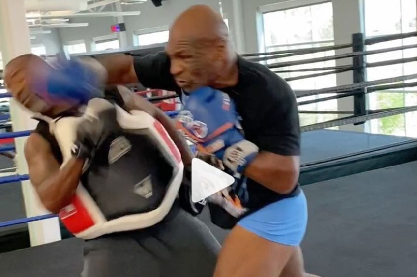 Mike Tyson continuă să arate că e gata de revenire în forță în ring