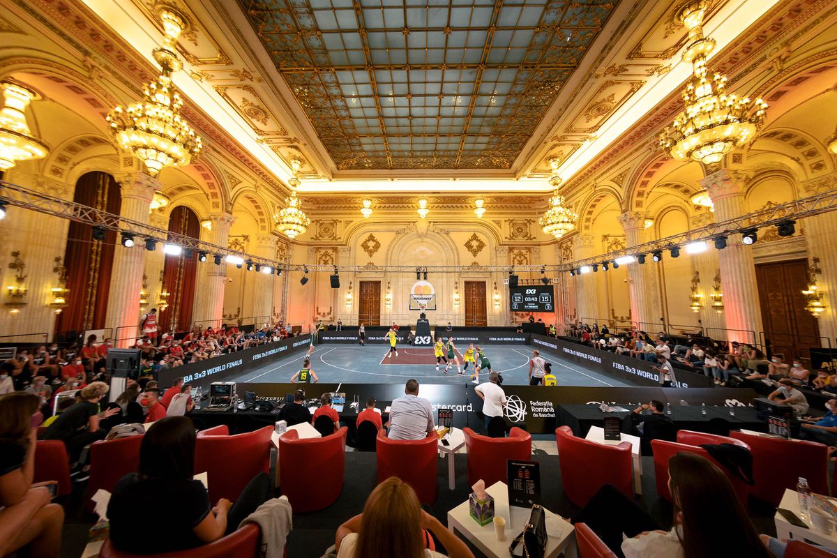 Sala Unirii din Palatul Parlamentului, transformată în teren de baschet! » România, în semifinalele FIBA 3x3 World Finals