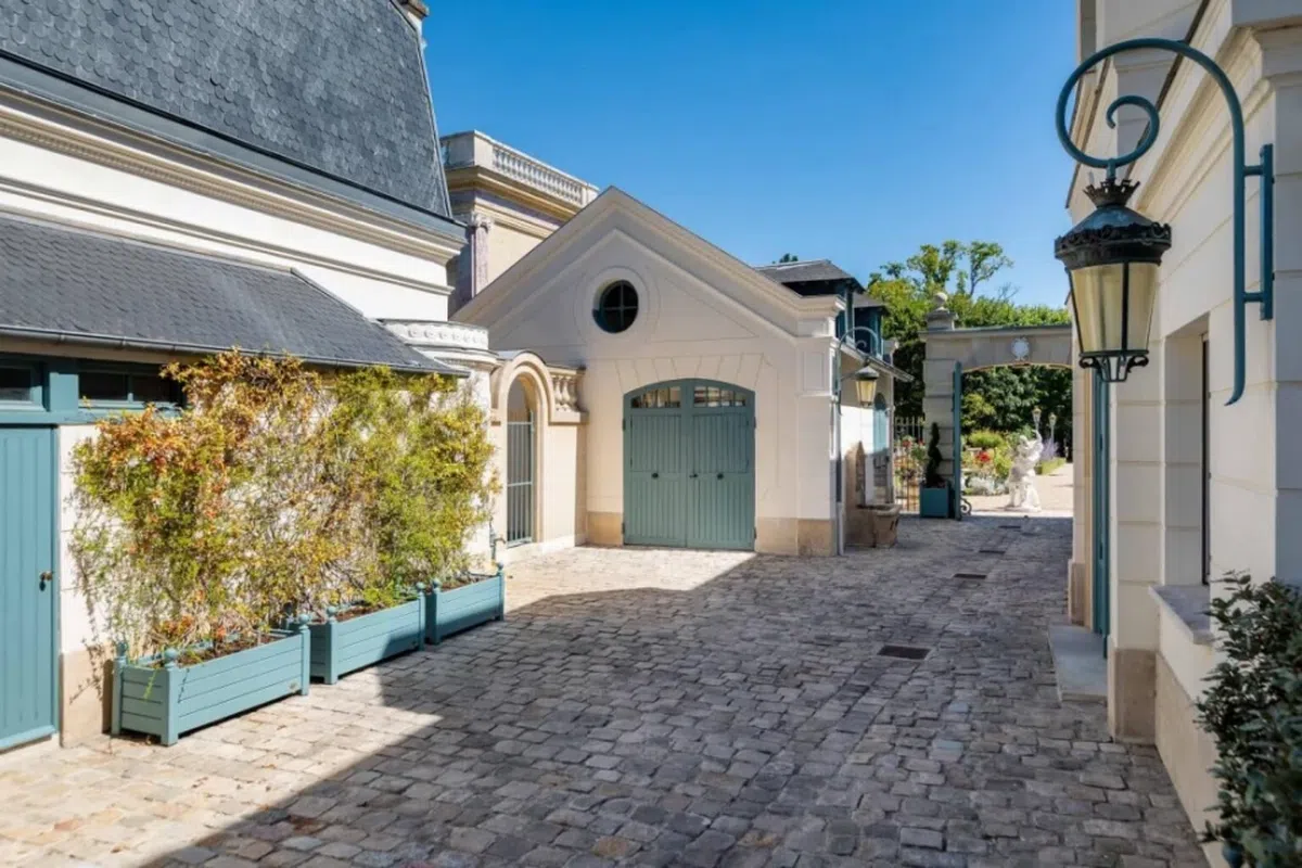 Castel Lionel Messi - foto The Sun