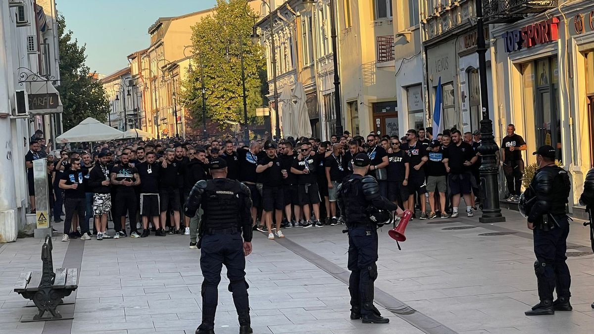 FOTO FCU Craiova - FCSB, suporteri olteni în oraș 18.09.2021