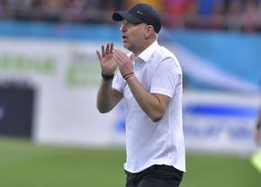 Iordănescu a izbucnit cu o oră înainte de FCU Craiova - FCSB: „E foarte prost!”