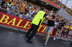 Bătaie generală la meciul campioanei din Ligue 1! Fanii au făcut prăpăd » Poliția, pe gazon